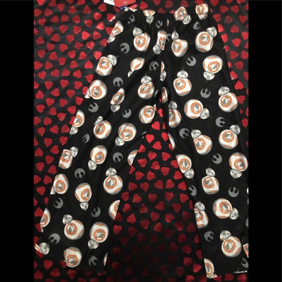 Star Wars Women’s Comfy pants go to pictures for description - Picture 4 of 9